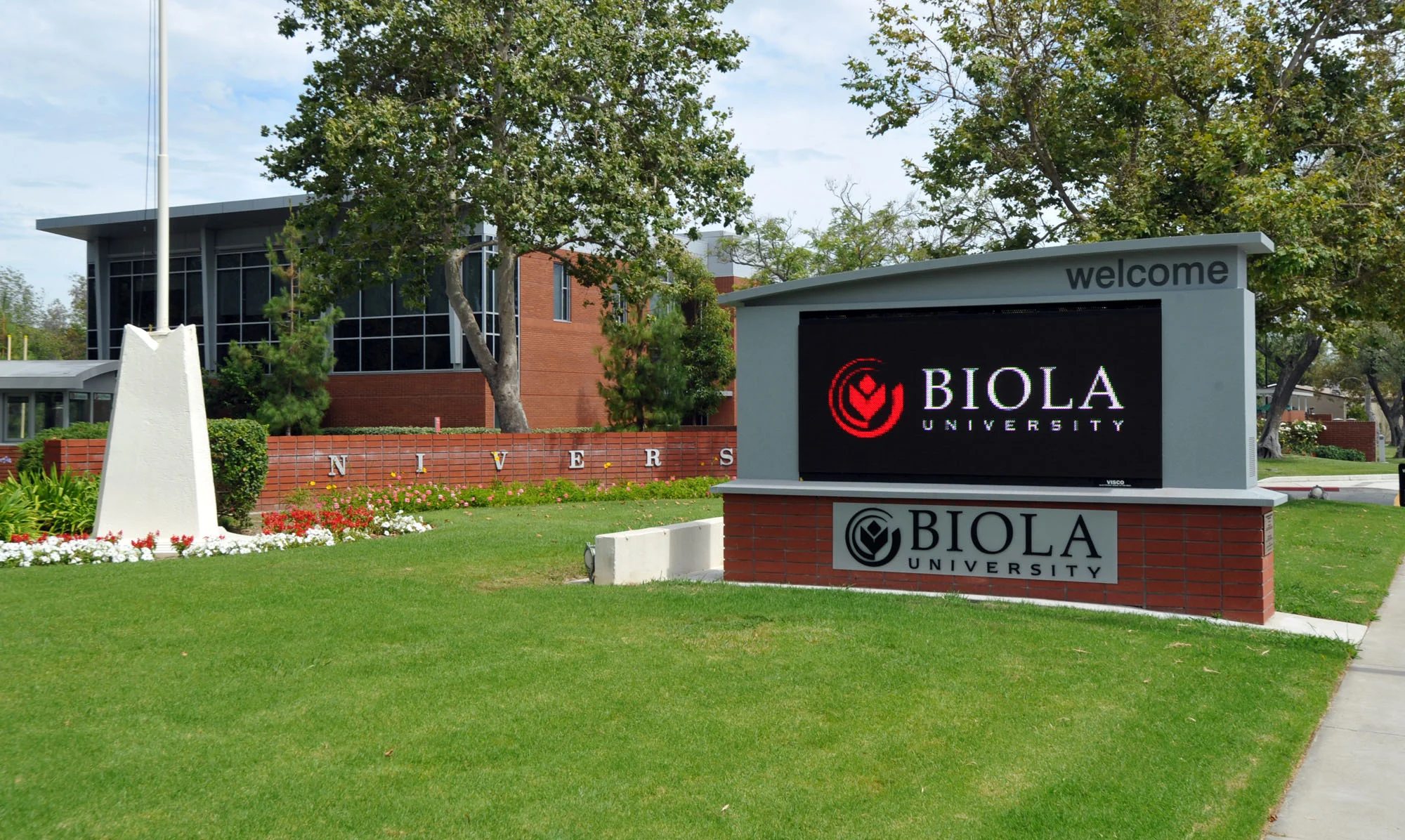 Biola University Review: Nơi tri thức hòa quyện cùng đức tin và sứ mệnh cuộc đời